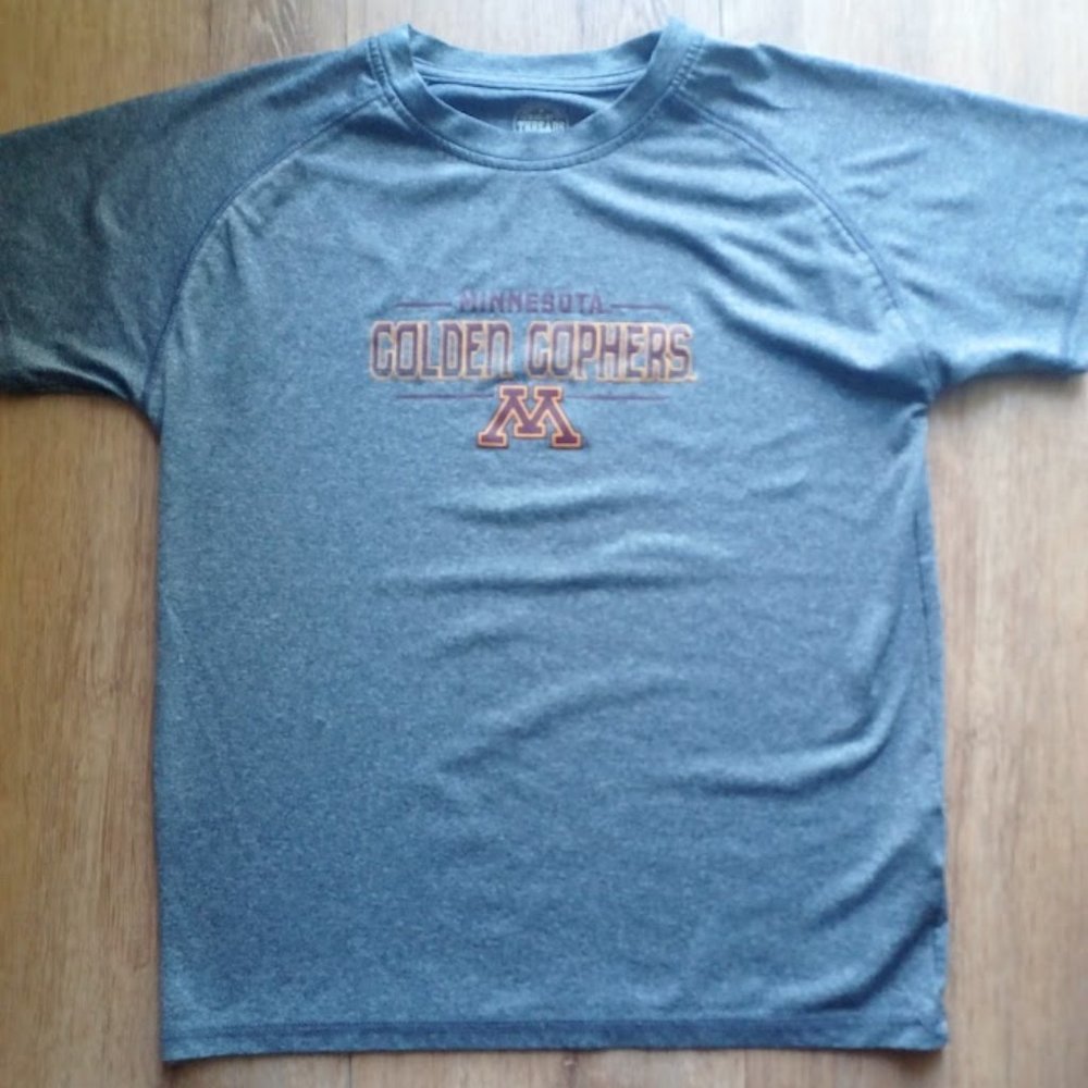 University of Minnesota Golden Gophers Youth Large 12/14 Short-Sleeved Tee